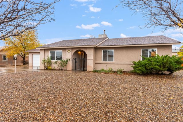 4235 Pumice Drive NE, Rio Rancho, NM 87124