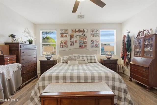 10831 E CALYPSO Avenue, Mesa, AZ 85208