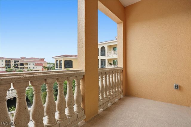 21490 Strada Nuova CIR 307, Estero, FL 33928