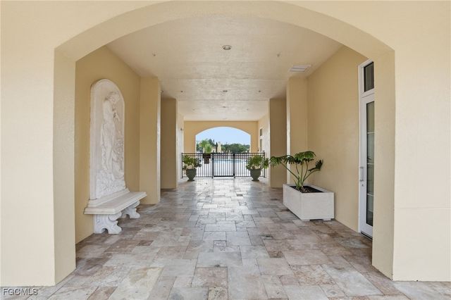 21490 Strada Nuova CIR 307, Estero, FL 33928