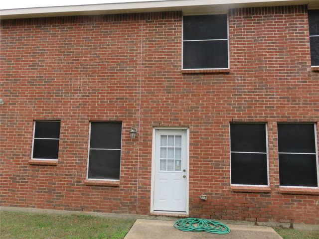 8406 Paxton Run Court, Arlington, TX 76002
