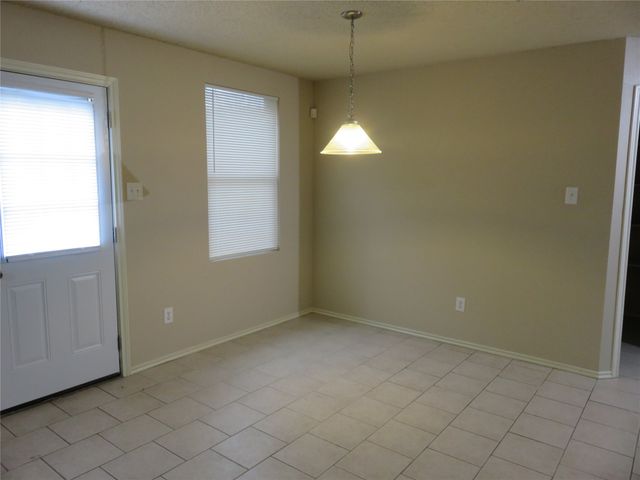 8406 Paxton Run Court, Arlington, TX 76002