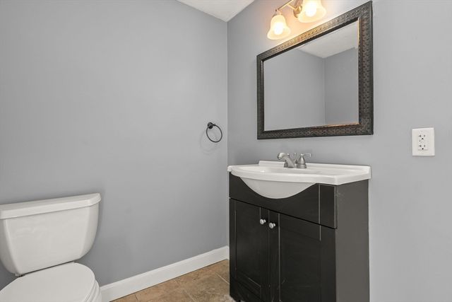 1104 Pleasant St, Weymouth, MA 02189