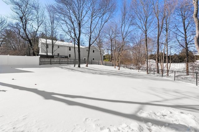 1104 Pleasant St, Weymouth, MA 02189