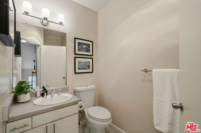 5811 Woodman Avenue 7, Valley Glen, CA 91401