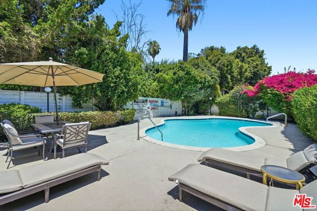 5811 Woodman Avenue 7, Valley Glen, CA 91401