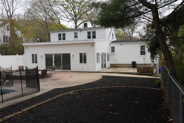 27 Campbell st Street, West Warwick, RI 02893