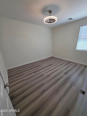 2970 E ANDRE Avenue, Gilbert, AZ 85298