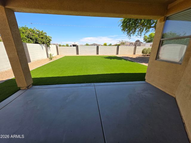 2970 E ANDRE Avenue, Gilbert, AZ 85298