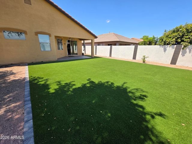 2970 E ANDRE Avenue, Gilbert, AZ 85298