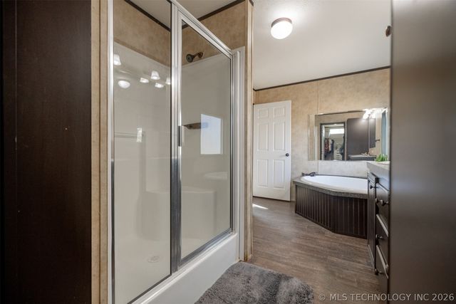 393876 W 2100 Road, Bartlesville, OK 74003