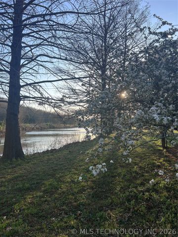 393876 W 2100 Road, Bartlesville, OK 74003