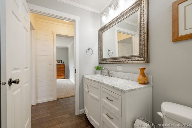 393876 W 2100 Road, Bartlesville, OK 74003