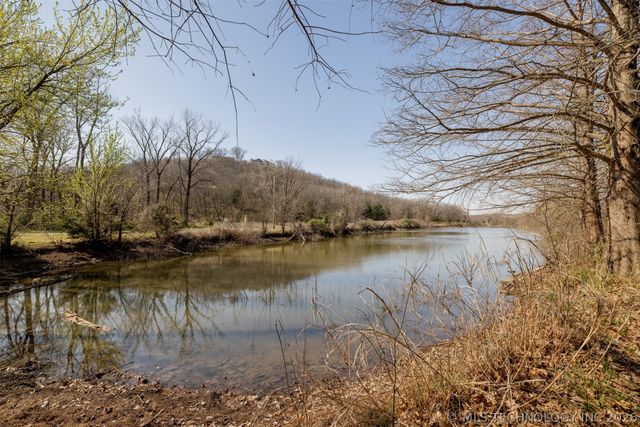 393876 W 2100 Road, Bartlesville, OK 74003