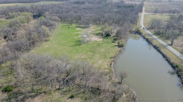 393876 W 2100 Road, Bartlesville, OK 74003