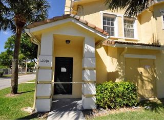 2201 Belmont Ln 2201, North Lauderdale, FL 33068