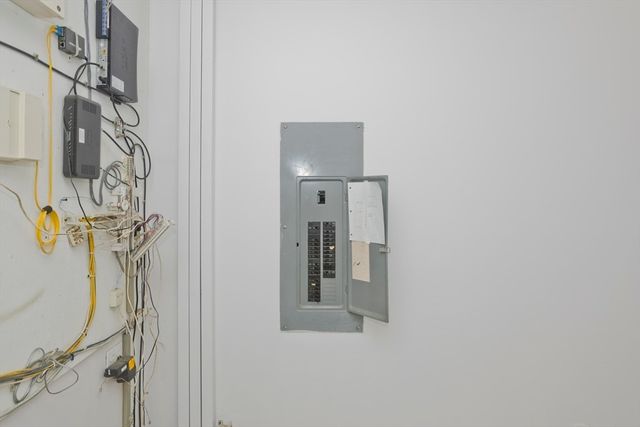 168 Worthington Street, Springfield, MA 01103