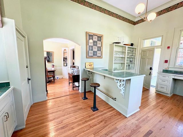 201 7th Street, Columbus, GA 31901