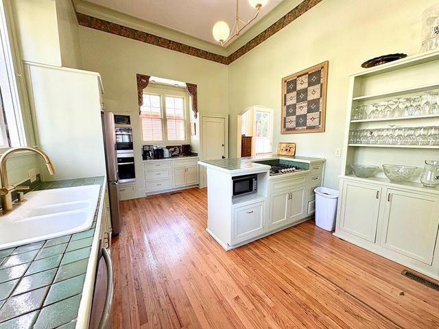 201 7th Street, Columbus, GA 31901