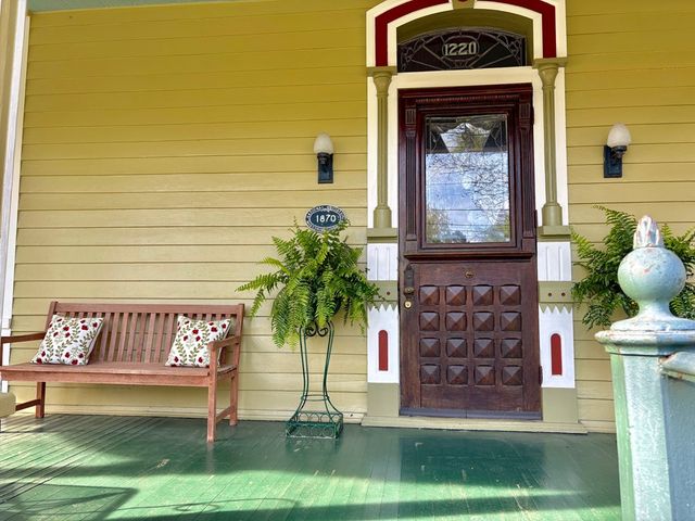 201 7th Street, Columbus, GA 31901