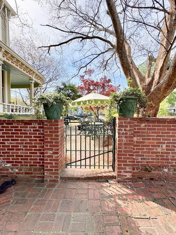 201 7th Street, Columbus, GA 31901