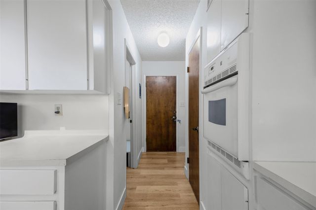 12902 Trailwood RD, Austin, TX 78727