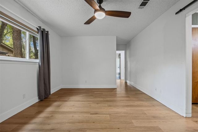 12902 Trailwood RD, Austin, TX 78727
