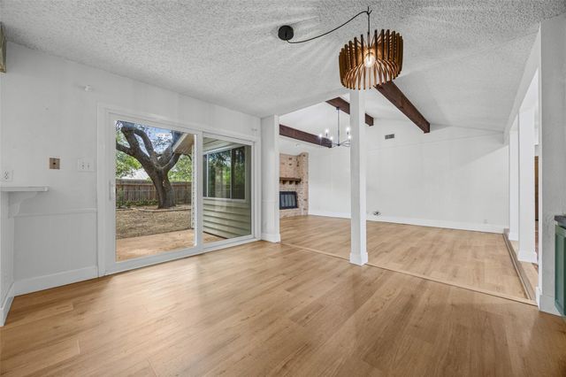 12902 Trailwood RD, Austin, TX 78727