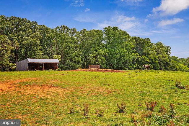 26220 MULLINIX MILL RD, Mount Airy, MD 21771