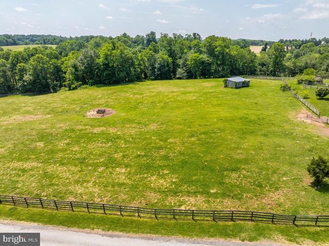 26220 MULLINIX MILL RD, Mount Airy, MD 21771