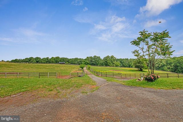 26220 MULLINIX MILL RD, Mount Airy, MD 21771