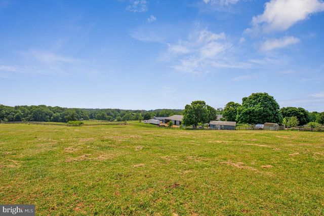 26220 MULLINIX MILL RD, Mount Airy, MD 21771