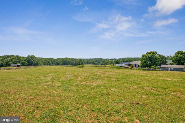 26220 MULLINIX MILL RD, Mount Airy, MD 21771