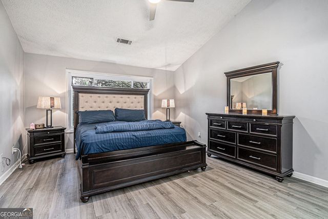 111 Meadowview Lane, Powder Springs, GA 30127