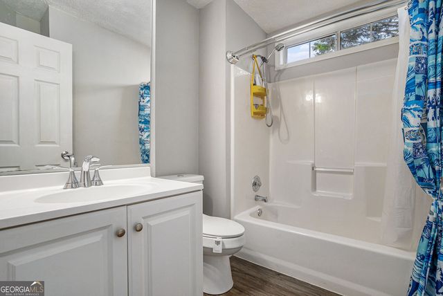 111 Meadowview Lane, Powder Springs, GA 30127