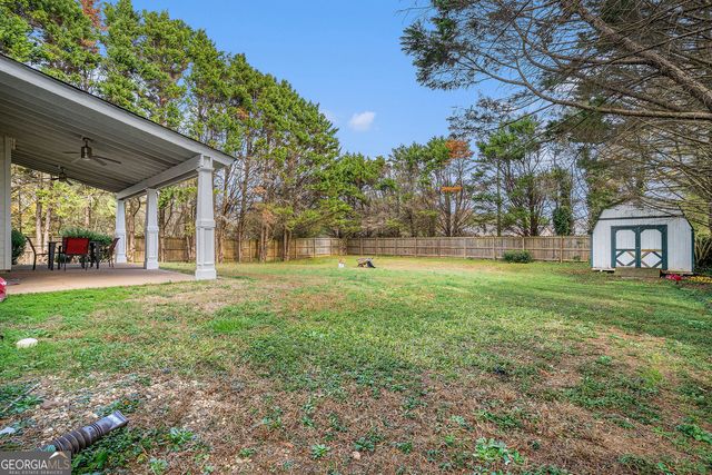 111 Meadowview Lane, Powder Springs, GA 30127