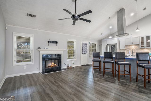 111 Meadowview Lane, Powder Springs, GA 30127