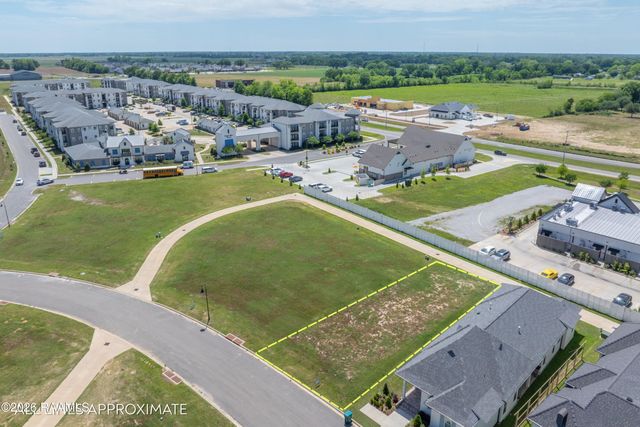 214 Windswept Lane, Youngsville, LA 70592