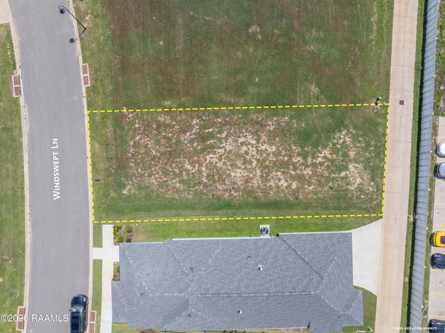 214 Windswept Lane, Youngsville, LA 70592