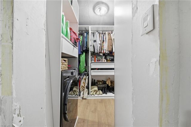 1525 Des Moines AVE, Portsmouth, VA 23704