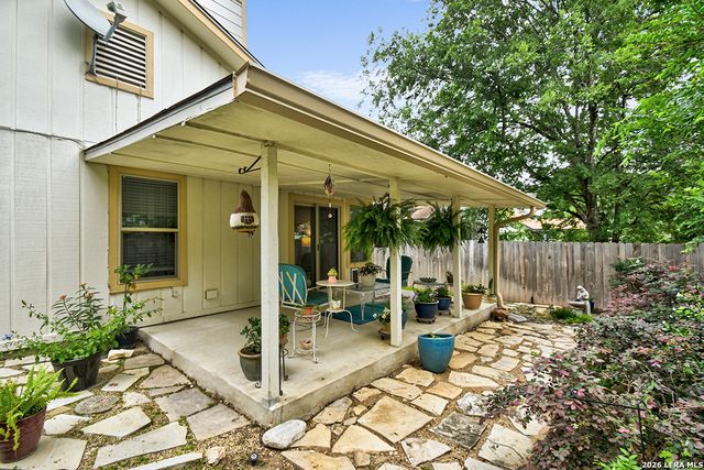 13914 LAUREL HOLLOW DR, San Antonio, TX 78232