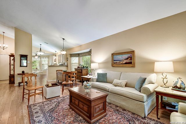 13914 LAUREL HOLLOW DR, San Antonio, TX 78232