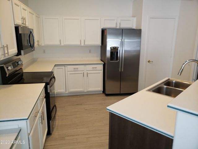 20222 N 61ST Avenue, Glendale, AZ 85308