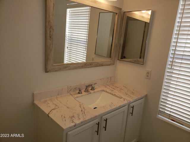 20222 N 61ST Avenue, Glendale, AZ 85308