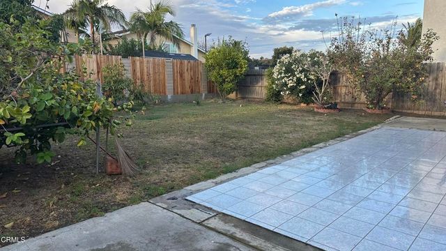 1631 Lindsay Place, Oxnard, CA 93033