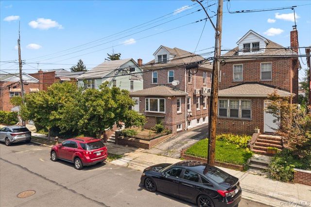4084 Seton Avenue, Bronx, NY 10466