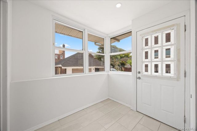 4084 Seton Avenue, Bronx, NY 10466