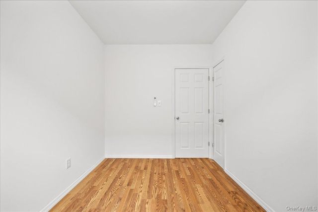 4084 Seton Avenue, Bronx, NY 10466