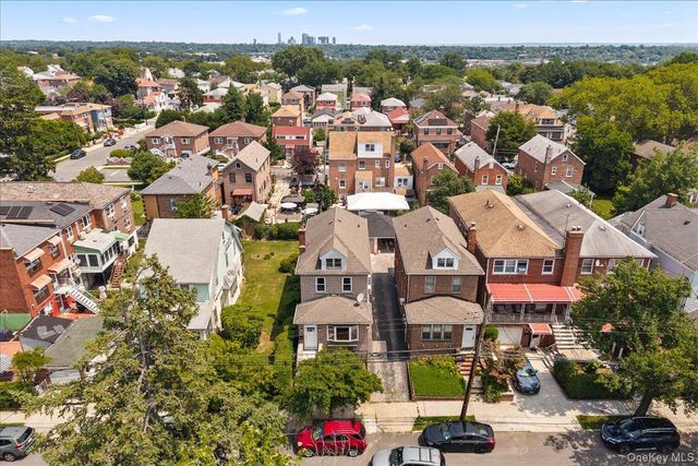4084 Seton Avenue, Bronx, NY 10466