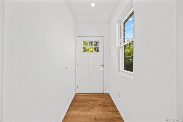 4084 Seton Avenue, Bronx, NY 10466